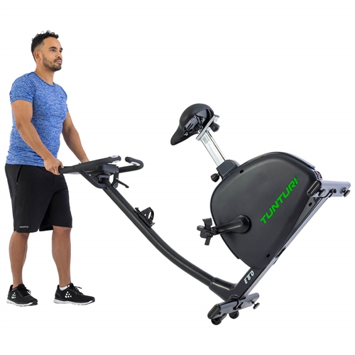 Mand med Tunturi E80 Signature Motionscykel