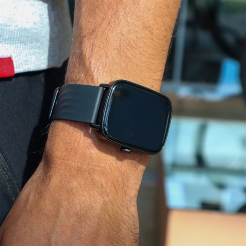 NSW Smart Watch på arm