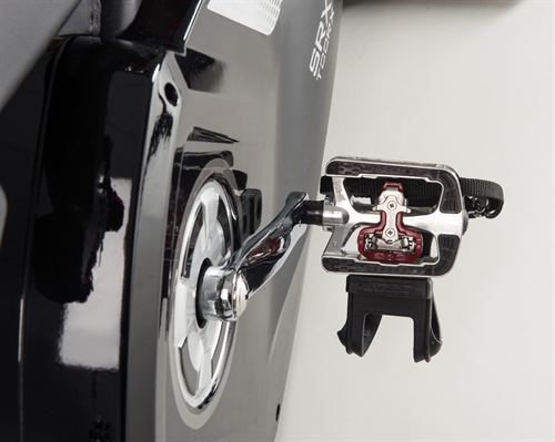 Pedal på TOORX SRX 500 Spinningcykel