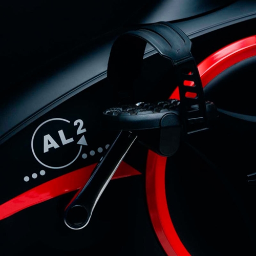 nærbillede af pedalen på en Top Sport AL 2 Ergometer Cykel Black